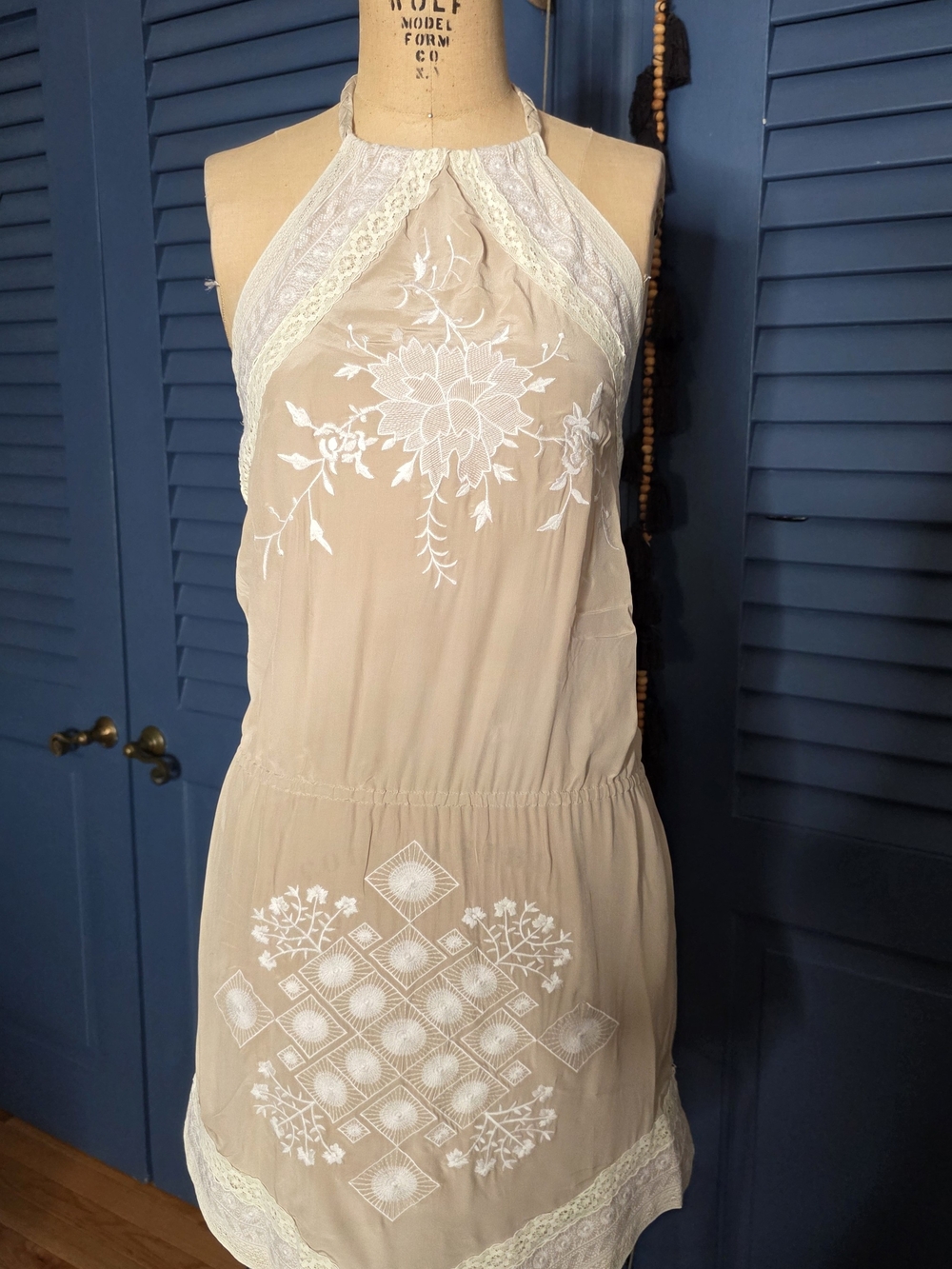 Haute Hippie "HH 63" Embroidered Boho Halter Drop Waist Mini Dress Size S - Read